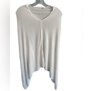 Lexi York Fine Gauge Knit Elegant Off White Cream V Neck Sweater Poncho